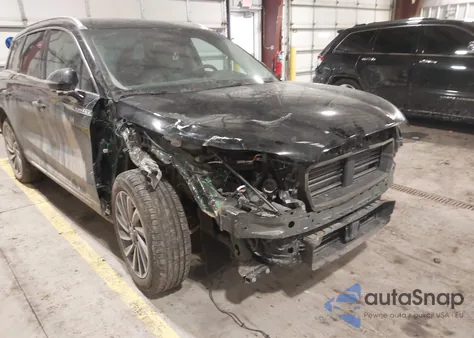 2024 Lincoln Corsair Reserve z USA, uszkodzony, nr VIN 5LMCJ2DA2RUL22467